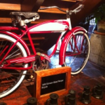 A vintage bike in some guy's mansion, now museum (Casa Gorordo).